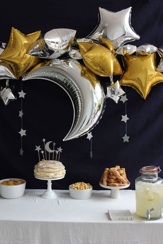  Gold  Silver  Party  Decorations  for Every Occasion 