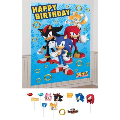 Sonic Hedgehog Scene Setter with Photo Booth Props (16 Pc)