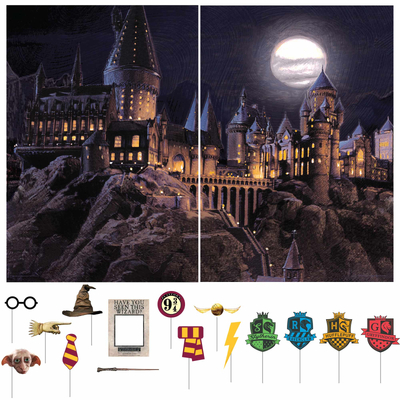 Harry Potter Hogwarts Scene Setter Backdrop with Photo Props (17 Pieces)