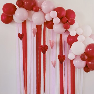 Ginger Ray Hearts Balloon Arch Kit (55 Balloons + Decorations)