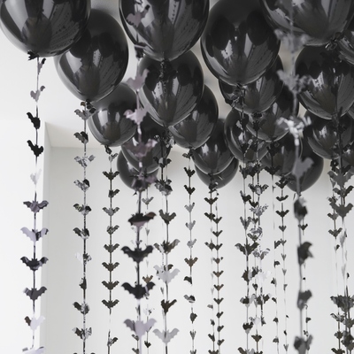 Ginger Ray Black Ceiling Balloons & Black Bat Tails (Pk 35)