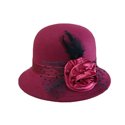 Burgundy 1920s Cloche Hat With Flower